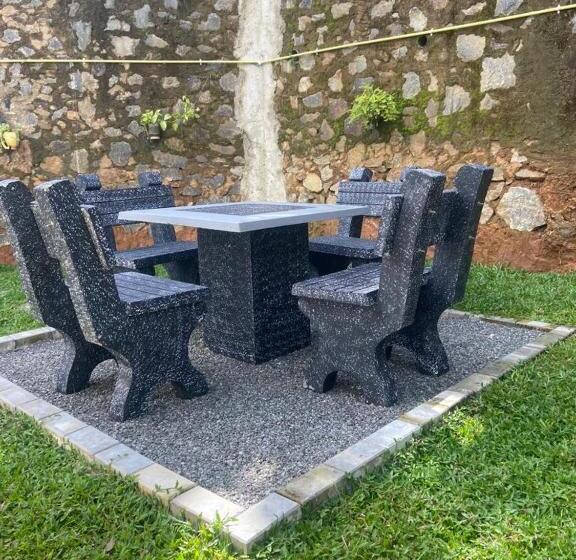 بنسيون Sandcastle Villa