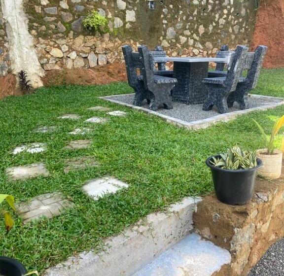 بنسيون Sandcastle Villa