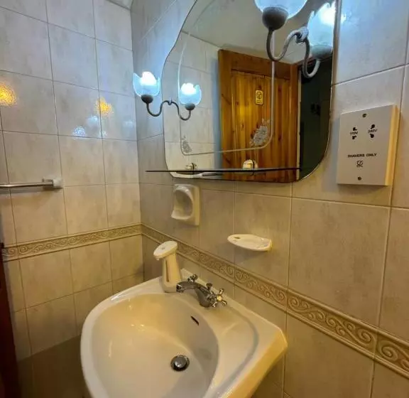 پانسیون Tal Bir Farmhouse