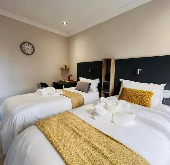 ペンション The Curve Suite Guest House