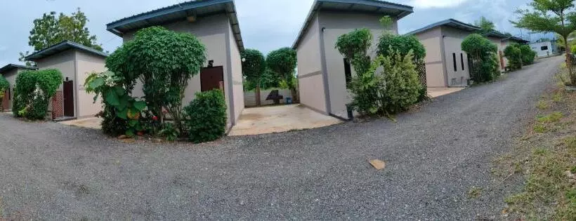 เช็คอินรีสอร์ท Check In Resort
