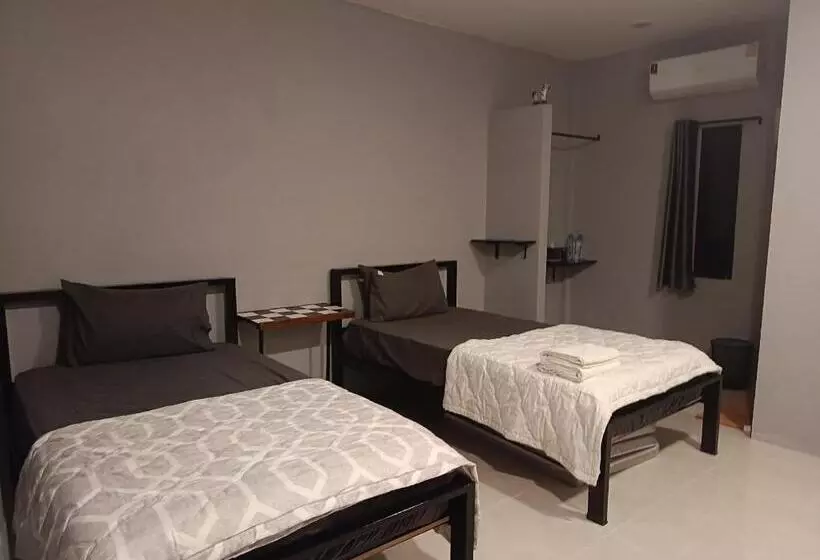 เช็คอินรีสอร์ท Check In Resort