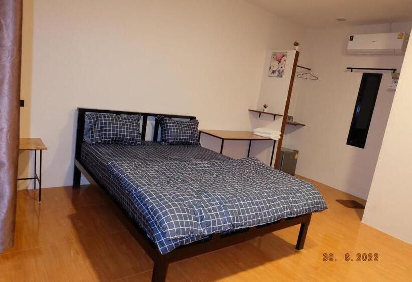 เช็คอินรีสอร์ท Check In Resort