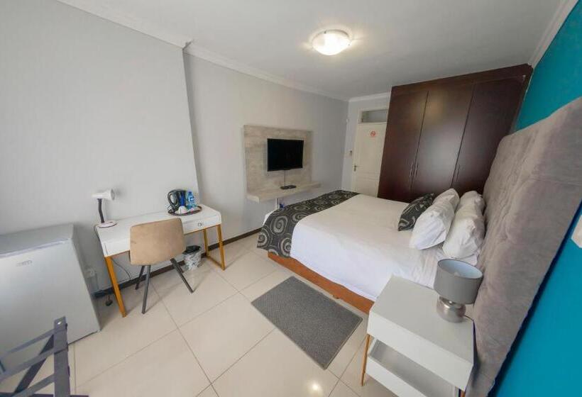 تختخواب و صبحانه Green Lagoon Guest House Tawana