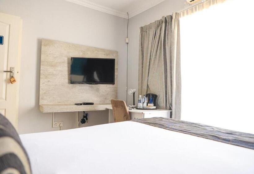 تختخواب و صبحانه Green Lagoon Guest House Tawana