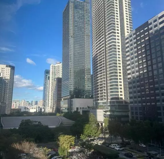Hotelli Affordable Staycation Airbnb Bgc