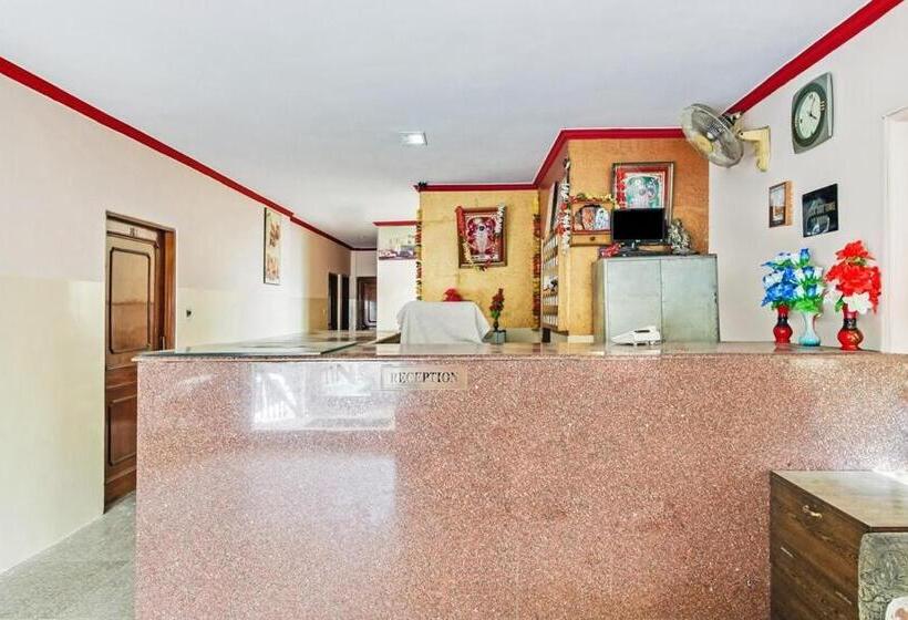 בית מלון כפרי Apoorva Dlx