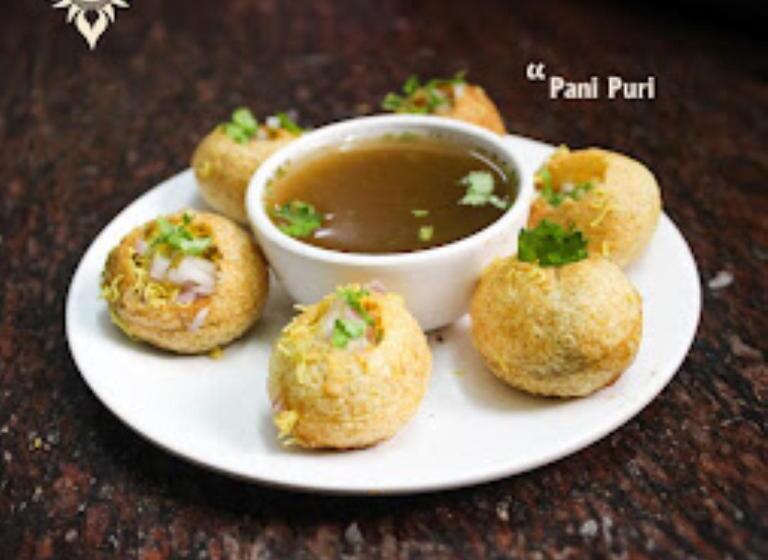 Hotel Mandara Residency,padu