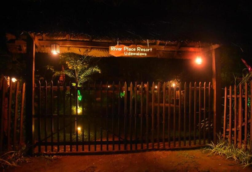 فندق River Place Resort Udawalawa