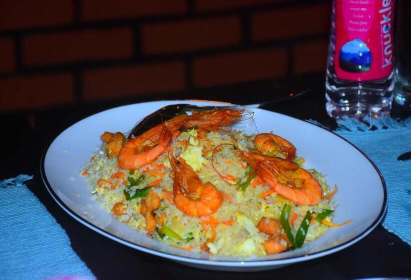 فندق River Place Resort Udawalawa