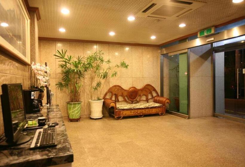 New World Hotel Yongsan