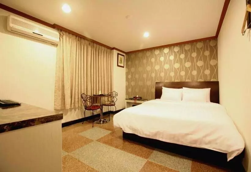 New World Hotel Yongsan