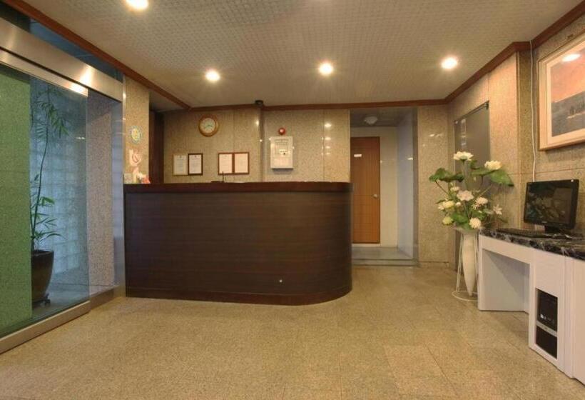 New World Hotel Yongsan