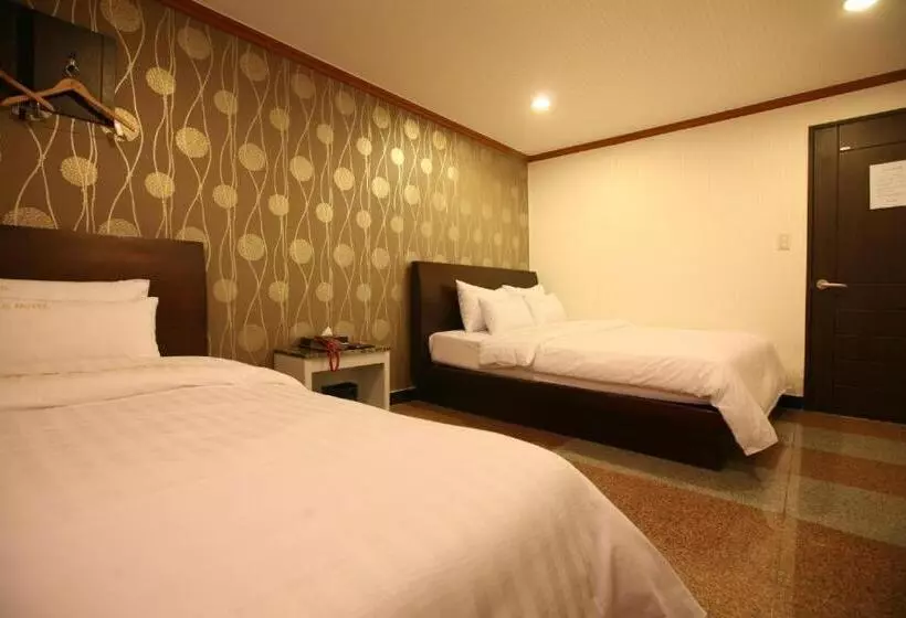 New World Hotel Yongsan