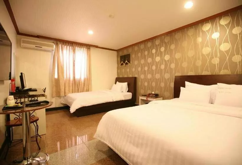 New World Hotel Yongsan