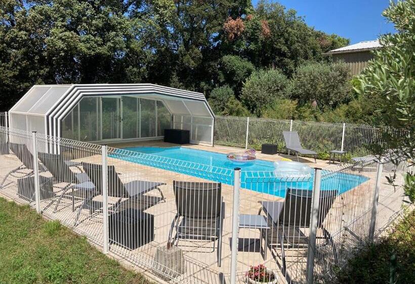 펜션 Domaine Des Lavarines