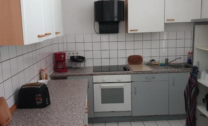 Пансион Monteur Zimmer Häger