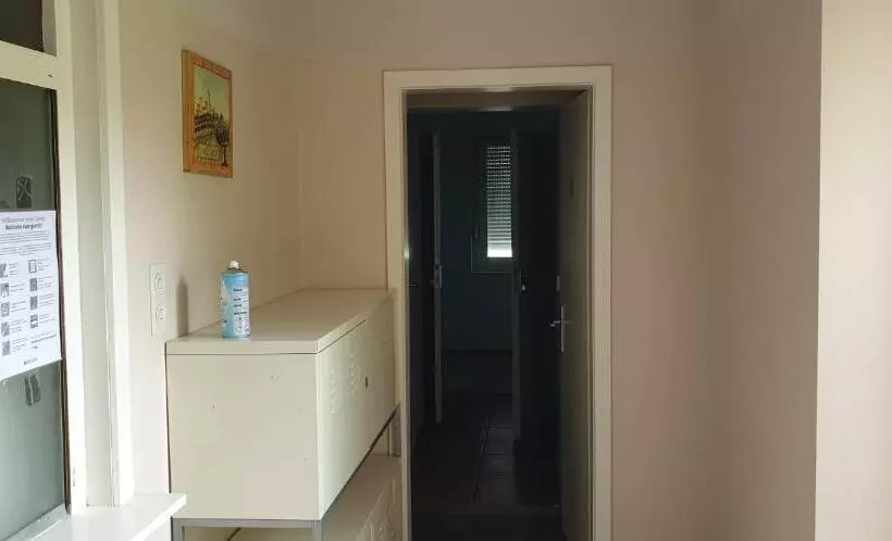 Majatalo Monteur Zimmer Häger