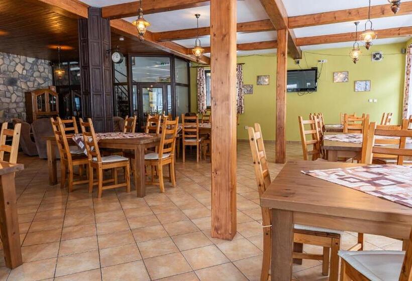 Majatalo Penzion U Rybníka