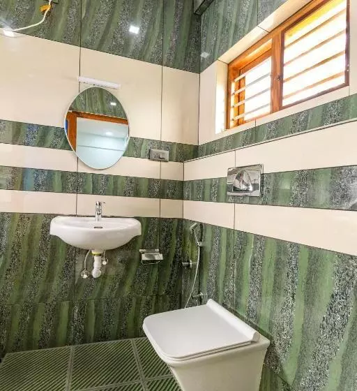 ペンション Rams Guest House Meadows Near Lulu Mall & Kims Hospital