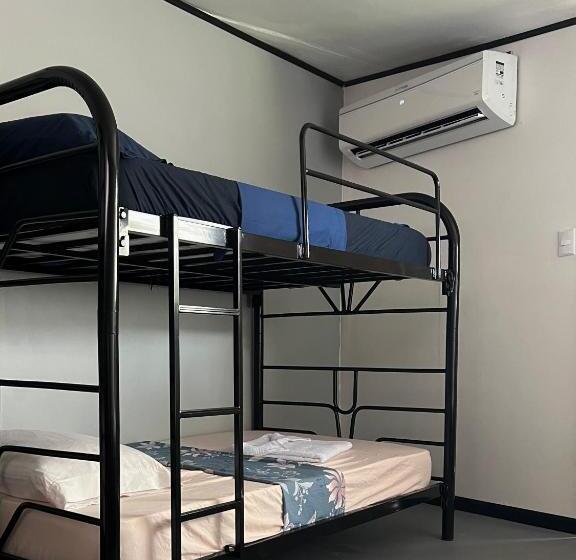 הוסטל Selvatosleep