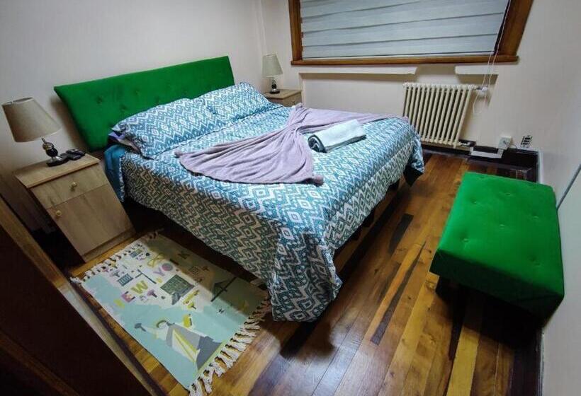 צימר Dallas Housen