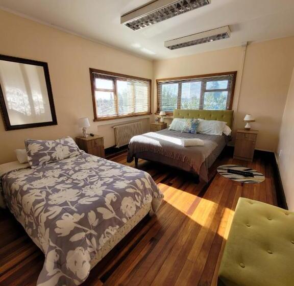 צימר Dallas Housen