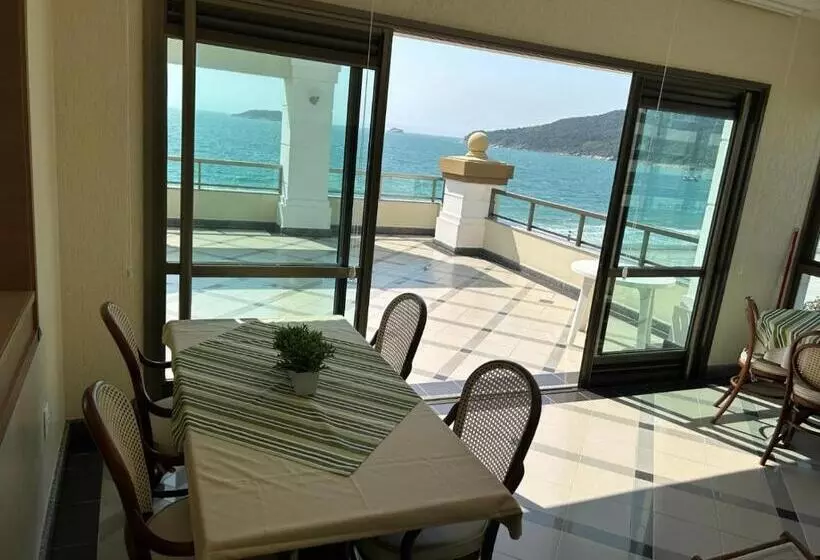 Cobertura Aparthotel Frente Ao Mar