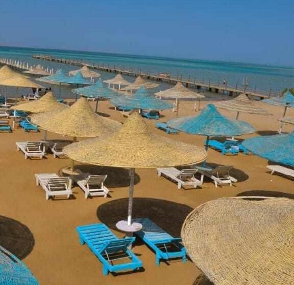 هتل Fox House Beach Resort & Spa El Gouna