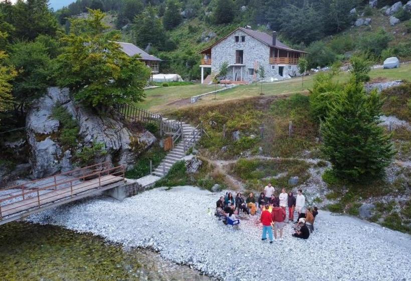 هتل Guesthouse Arben Selimaj