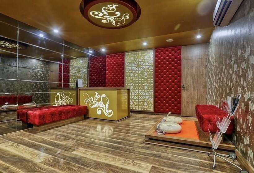 בית מלון כפרי Kanchan Tilak