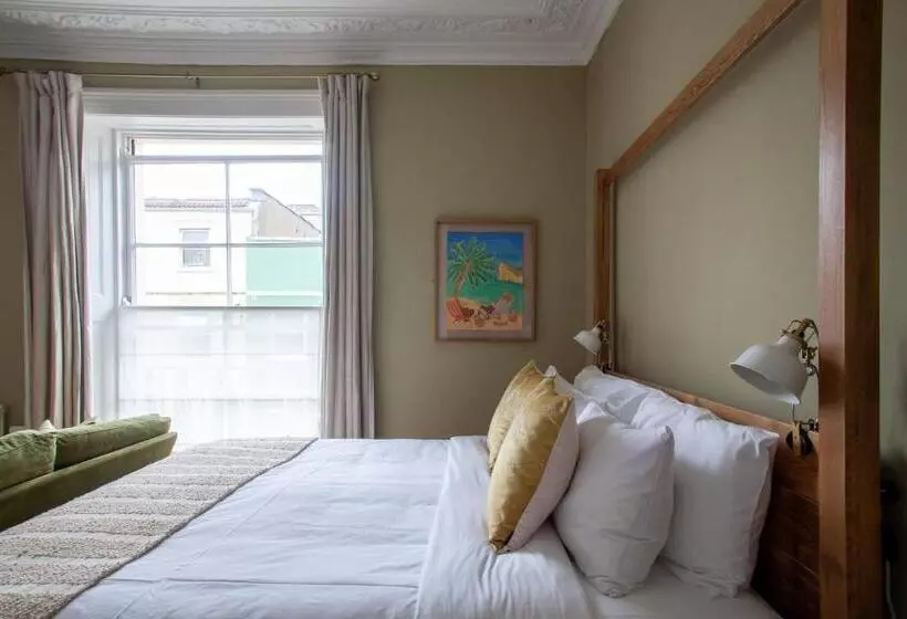 Hotelli Lido Townhouse