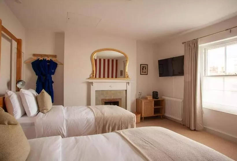 Hotelli Lido Townhouse