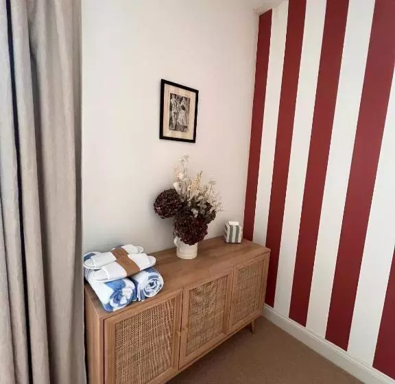 Hotelli Lido Townhouse