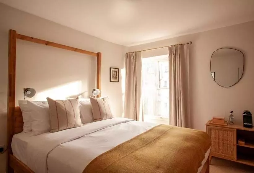 Hotelli Lido Townhouse