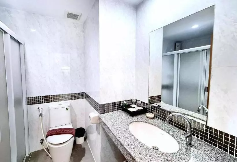 Hotelli Nanthana Villa