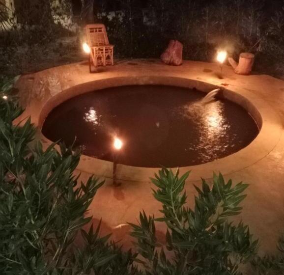 هتل Siwa Ajubar Camp