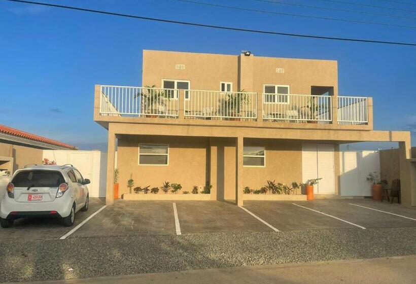 پانسیون Aruba Villas