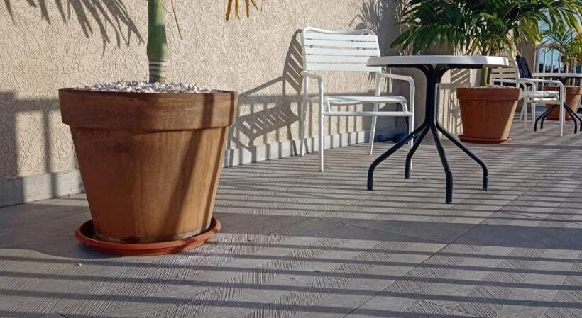 پانسیون Aruba Villas