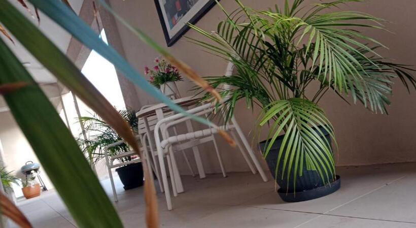 پانسیون Aruba Villas