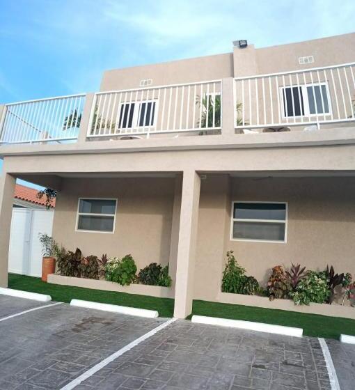 پانسیون Aruba Villas