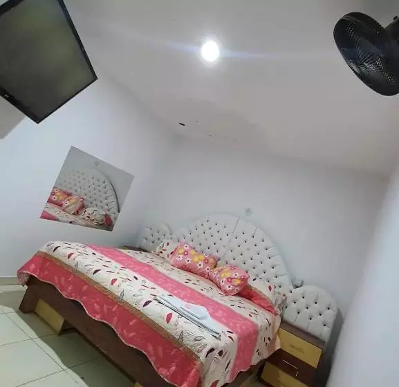 ペンション Hostal Grand Ibiza