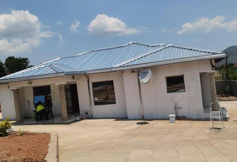 膳宿费 Jmd And Fivhilini Guest House