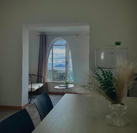 بنسيون Strenia Rooms