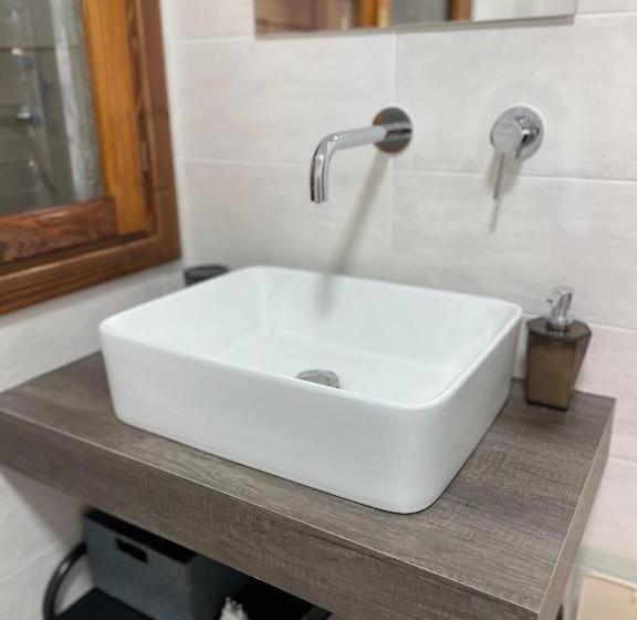 بنسيون Strenia Rooms