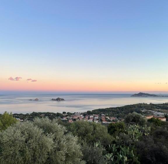 بنسيون Strenia Rooms