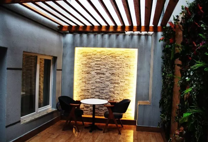 Sabiha Sultan Hotel Karakoy