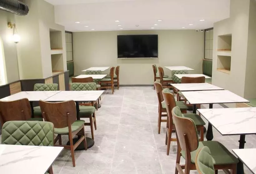 Sabiha Sultan Hotel Karakoy