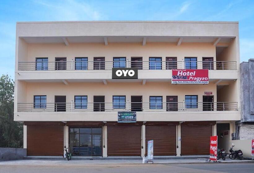 Spot On Hotel Pragya 5