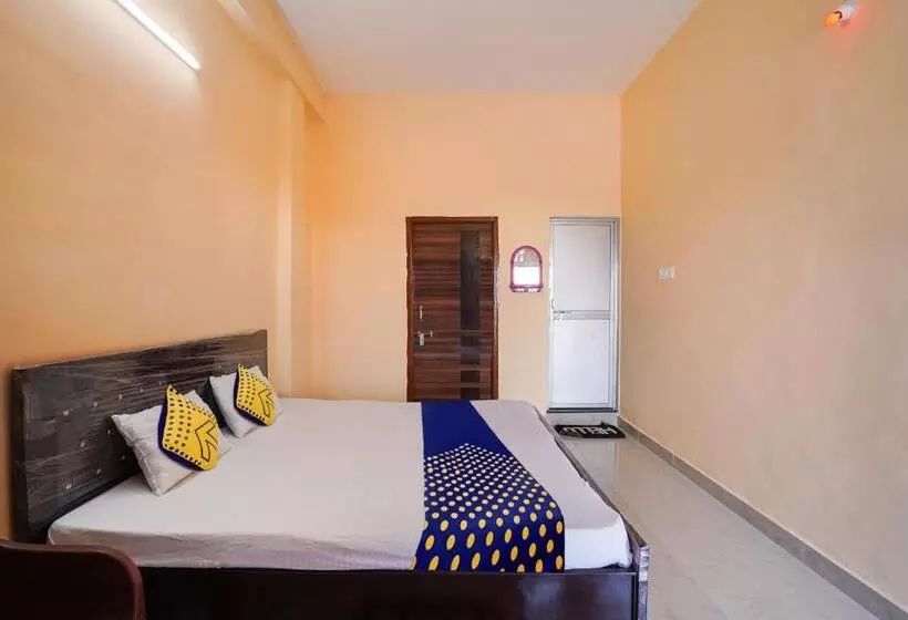 Spot On Hotel Pragya 5